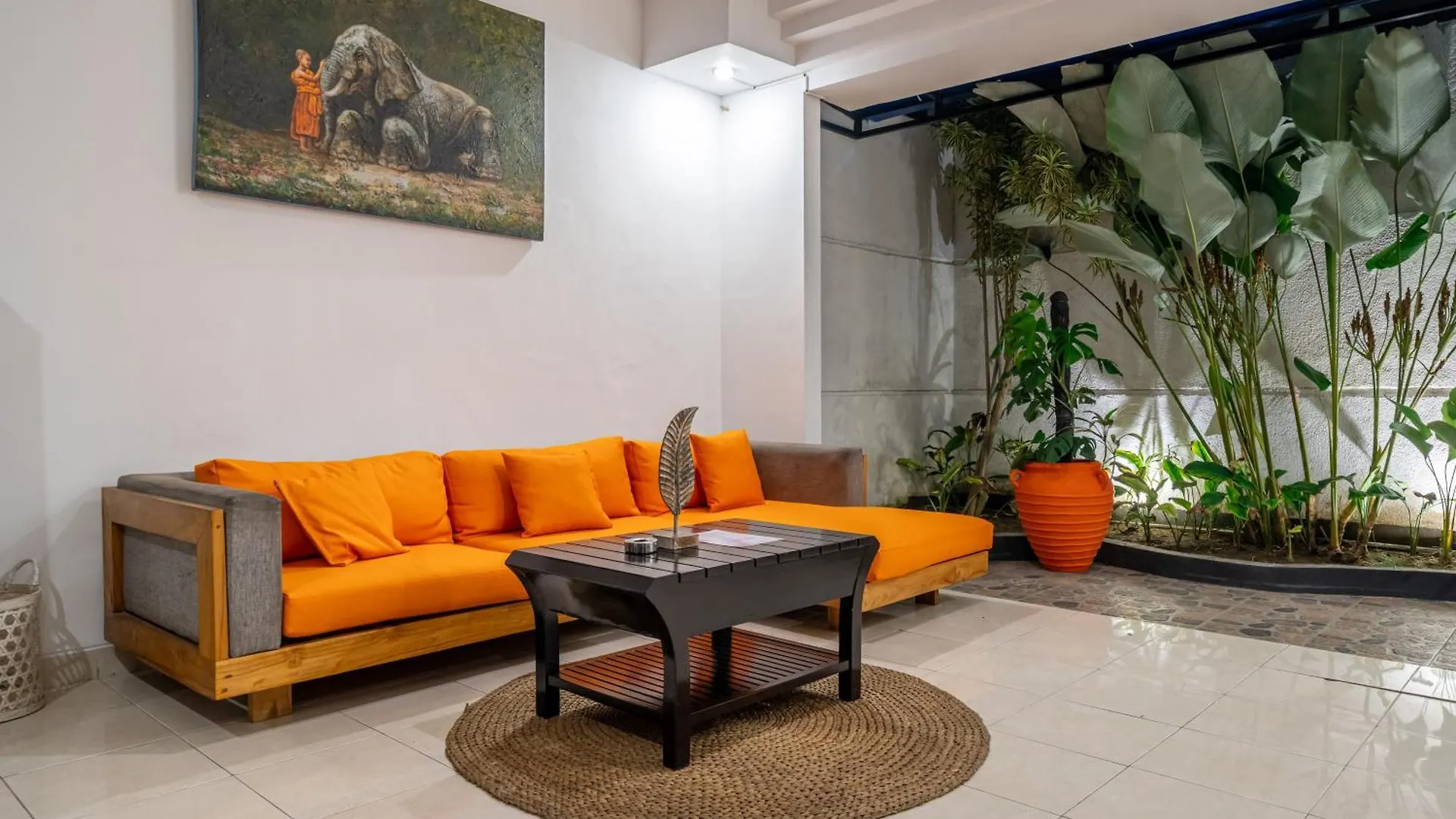 Sunbeji - Seminyak Amazing Rooftop - Private Huge Pool- Ps5 Villa